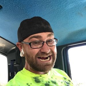 Meet your Posher, Thomas